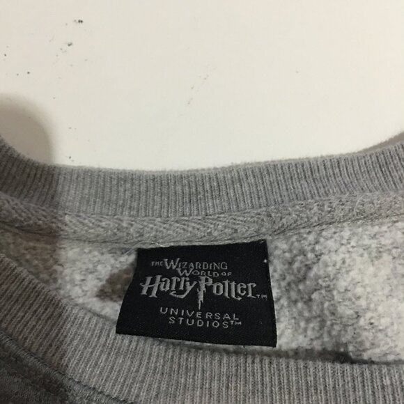 Harry Potter Slytherin Universal Studios Sweatshirt Size Small Wizarding World - Picture 4 of 8